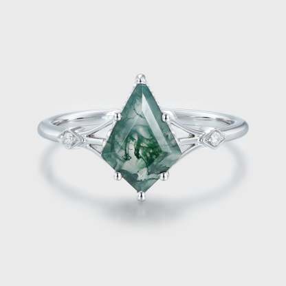 10x7mm Kite cut Moss Agate engagement ring in 14K White Gold