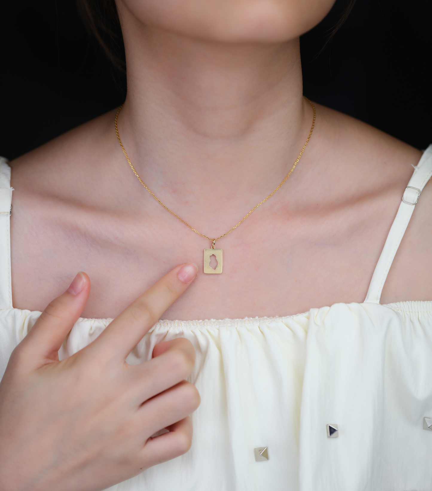 Customized Name Delicate Square Pendant Necklace with Hollow Cat Center – Personalized Pet Jewelry Gift