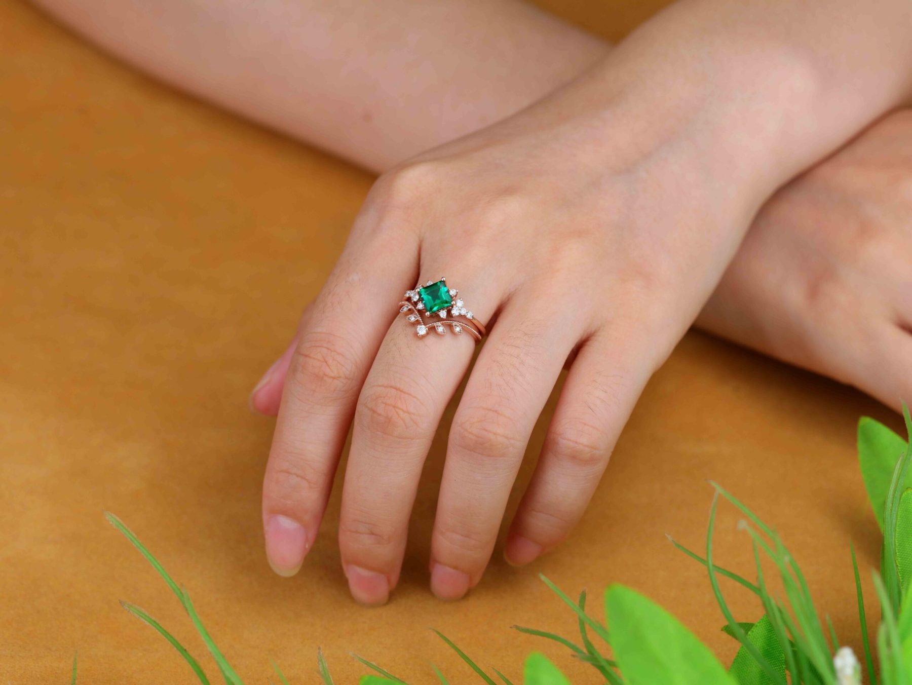 14K Solid Gold Leaf Branch Wedding Ring 1 Carat Princess Cut Lab-Grown Emerald Engagement Ring Set