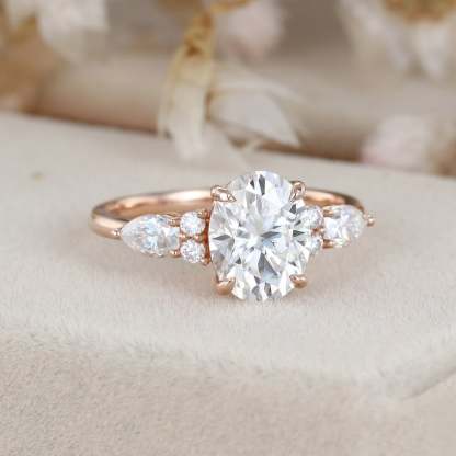 14K Rose Gold 7*9mm 2 Carat Oval Cut Moissanite Ring