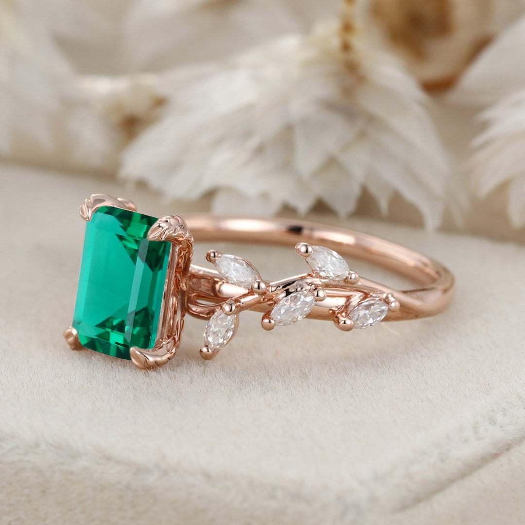 2 Carat 8x6mm Emerald Cut Lab-Grown Emerald Engagement ring 14K Solid Gold Ring