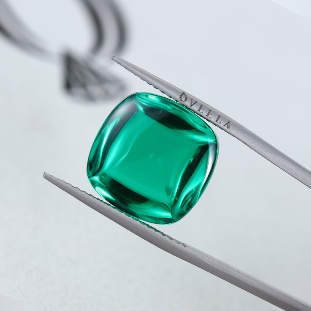 20 Carat Sugar Loaf Cut Lab Grown Green Emerald Loose Stone (2)