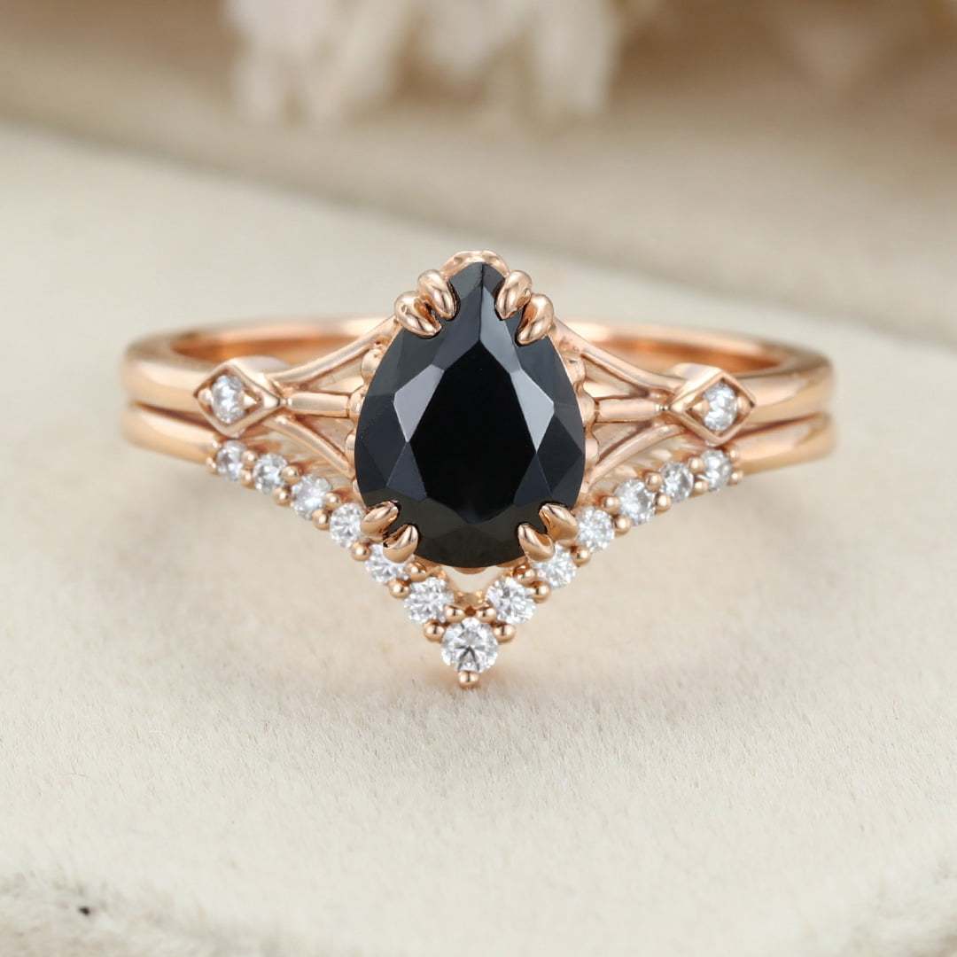2pcs Pear shaped Unique Black Onyx Engagement Ring Set Vintage Rose Gold Moissanite Ring Bridal Set Women diamond ring Bridal Anniversary
