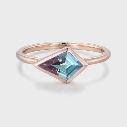Alexandrite Engagement Ring Art Deco Minimalist Bezel Ring Kite Cut Gemstone East West Ring Simple Wedding Ring