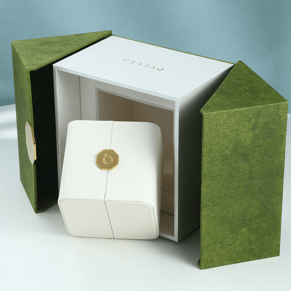 oveela-Brand-packaging-box