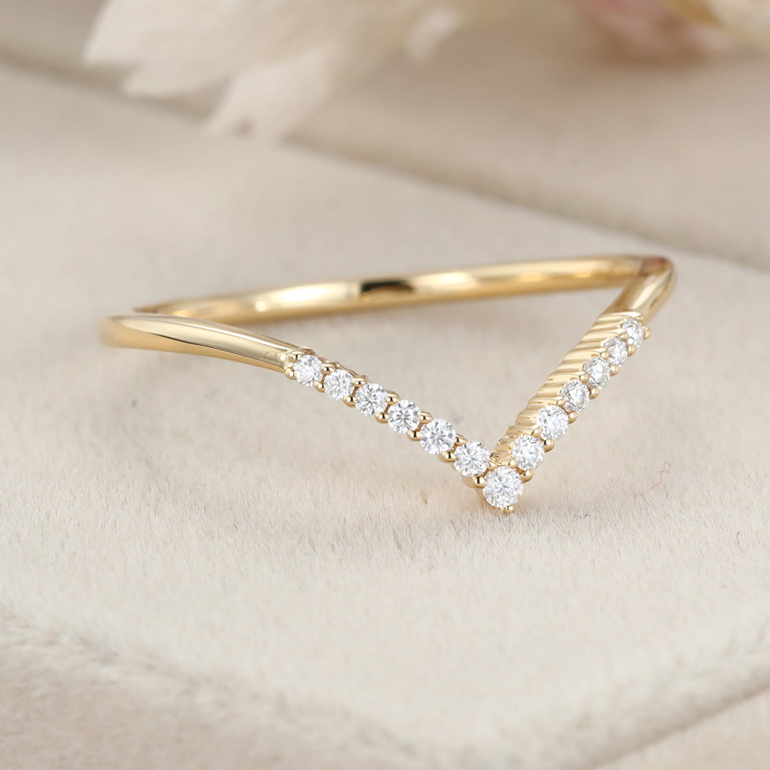 Diamond Wedding band Curved Wedding Band Unique Yellow gold moissanite Wedding Band vintage Stacking Matching ring Bridal promise gift for her