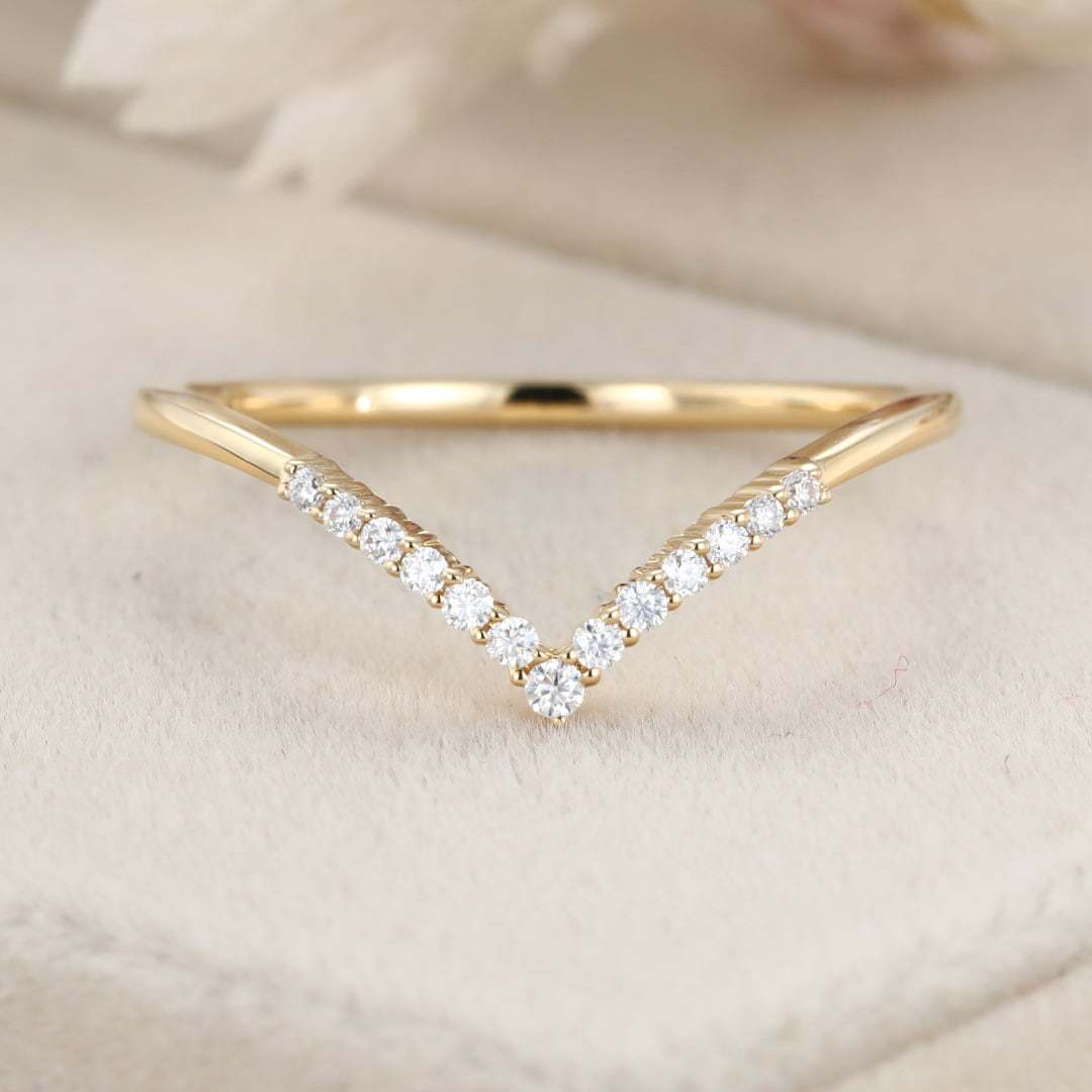 Diamond Wedding band Curved Wedding Band Unique Yellow gold moissanite Wedding Band vintage Stacking Matching ring Bridal promise gift for her