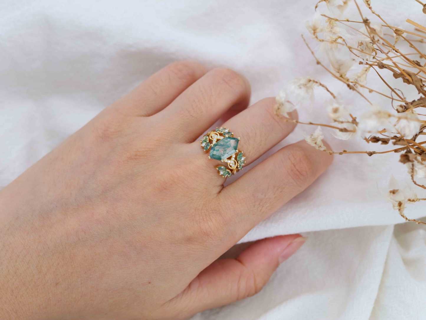 Hexagon Cut Natural Moss Agate Engagement Ring Set 14K Solid Gold leaf Marquise Moss Agate Bridal Wedding Band Unique Weave Diamond Set