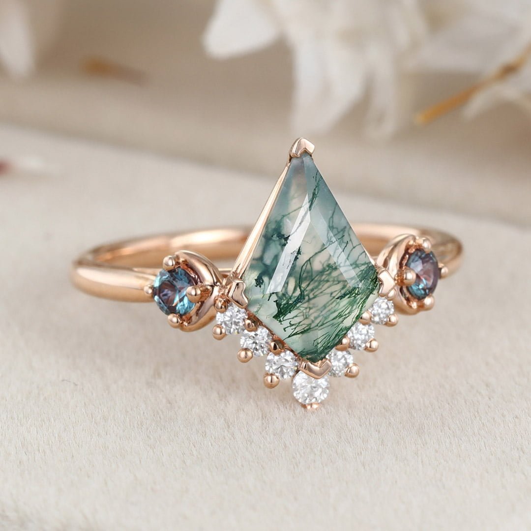 Kite Cut Moss Agate Engagement Ring Alexandrite Engagement Ring Vintage Solid Rose Gold Bridal Ring For Women Art Deco Anniversary gift Ring