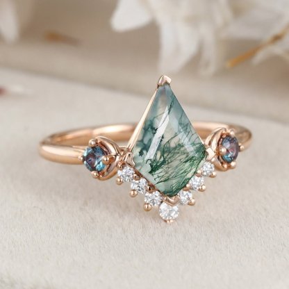 Kite Cut Moss Agate Engagement Ring Alexandrite Engagement Ring Vintage Solid Rose Gold Bridal Ring For Women Art Deco Anniversary gift Ring
