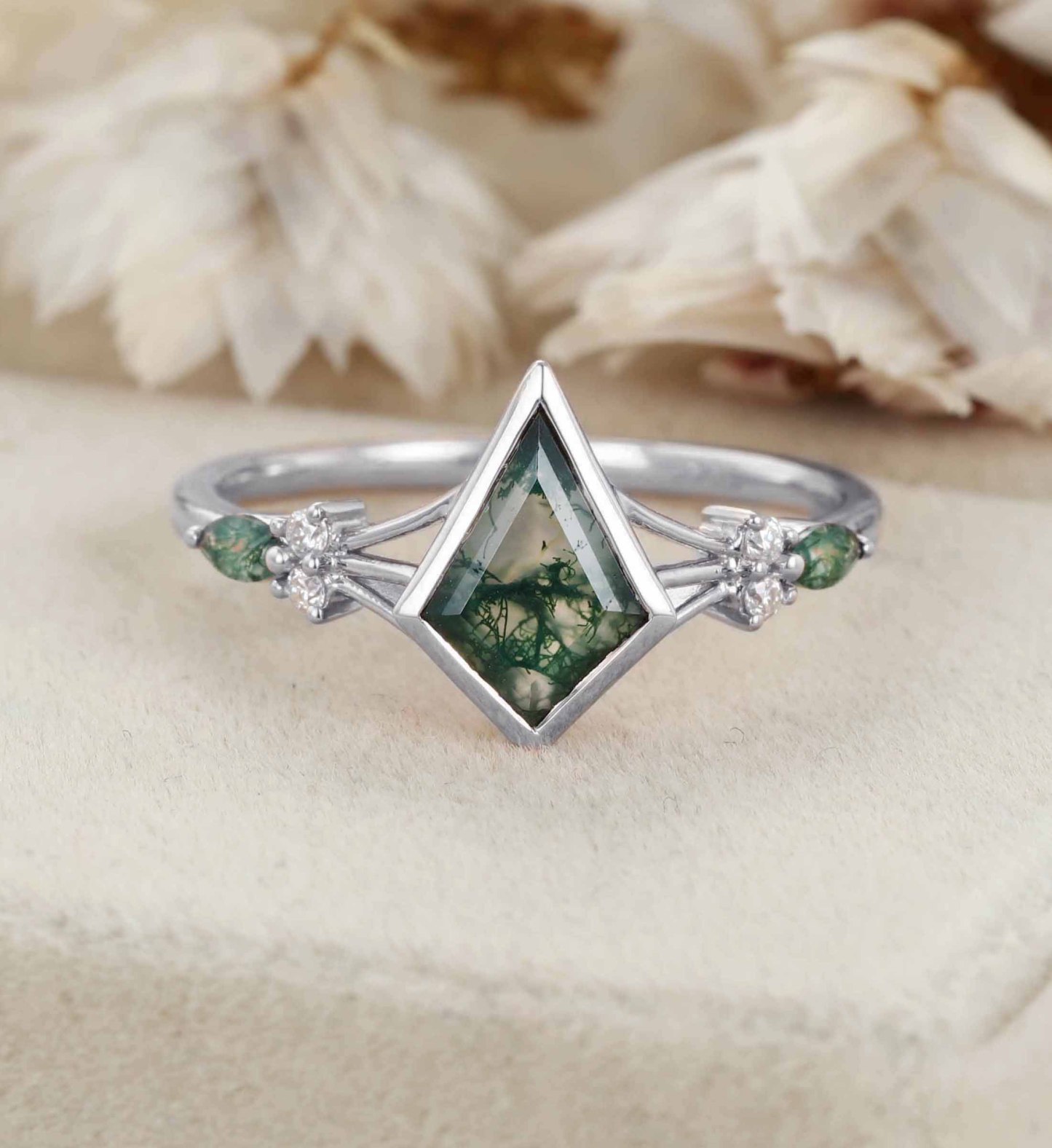 Unique Kite Cut Green Moss Agate Engagement Ring Set 14k Rose Gold Moissanite Wedding Ring Set Gift