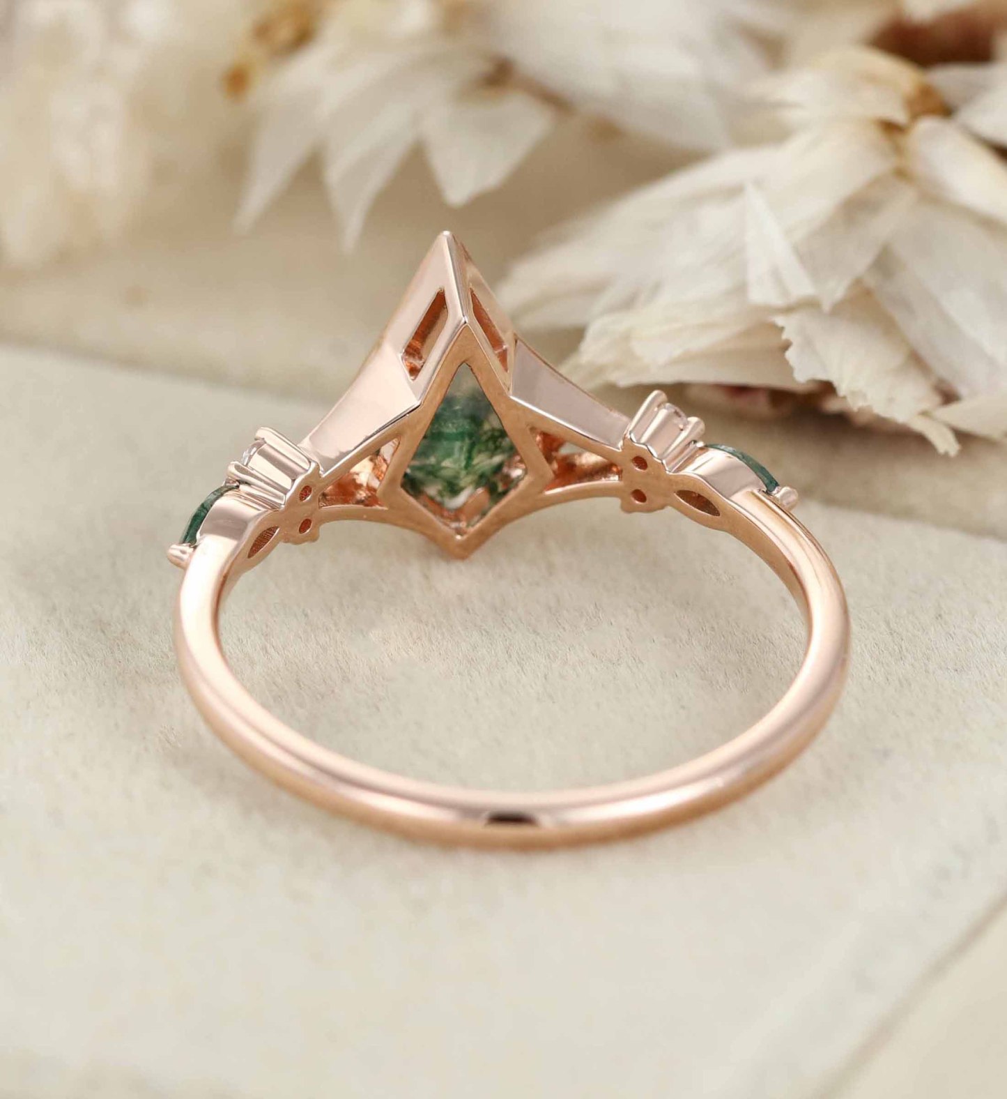 Unique Kite Cut Green Moss Agate Engagement Ring Set 14k Rose Gold Moissanite Wedding Ring Set Gift