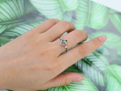 Unique Kite Cut Green Moss Agate Engagement Ring Set 14k Rose Gold Moissanite Wedding Ring Set Gift