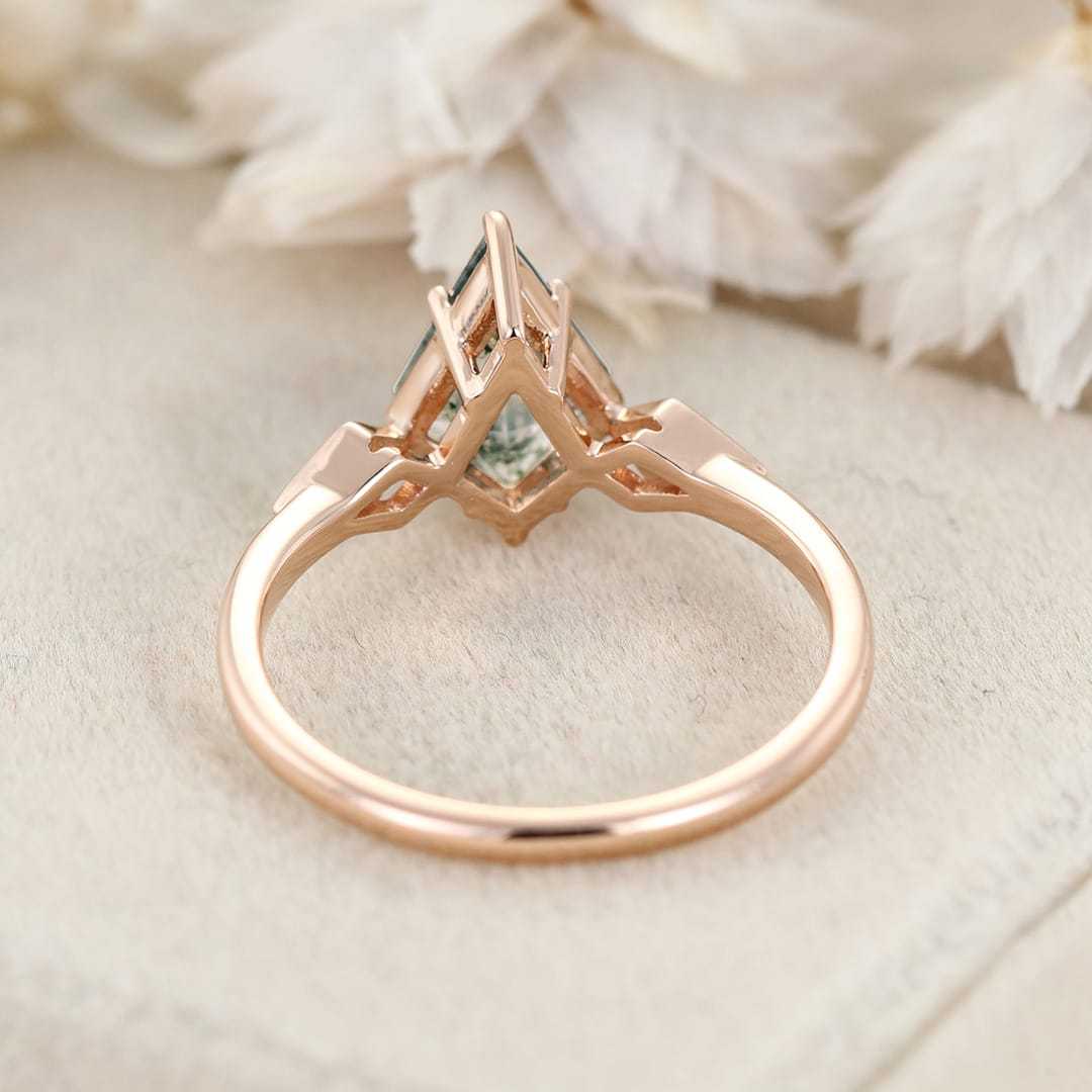 Kite Cut Natural Moss Agate Engagement Ring Unique Kite Cut Bezel Set Moissanite Wedding Ring 14K Solid Gold Ring Bridal Promise Anniversary Gift