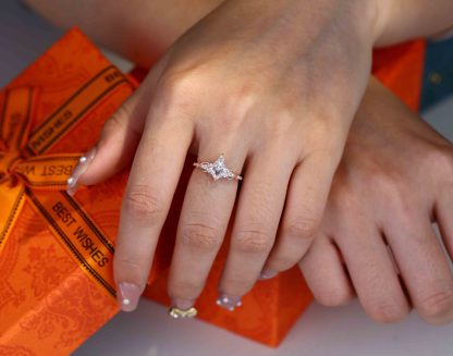 Kite Cut Moissanite Engagement Ring Vintage 14K Rose Gold Twist Wedding Ring Bridal Promise Anniversary