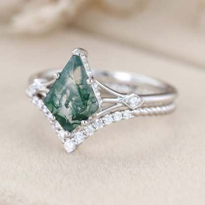 Kite cut Moss Agate engagement ring set Vintage White gold engagement ring Unique art deco engagement ring curved wedding band Bridal set