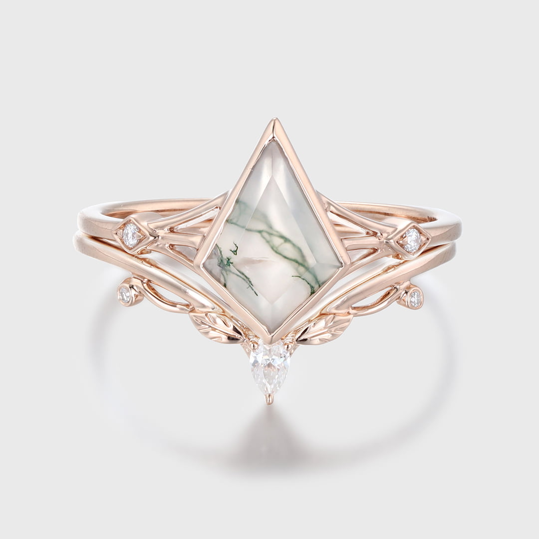 Kite Cut Natura Moss Agate Engagement Ring Set In 14K Rose Gold