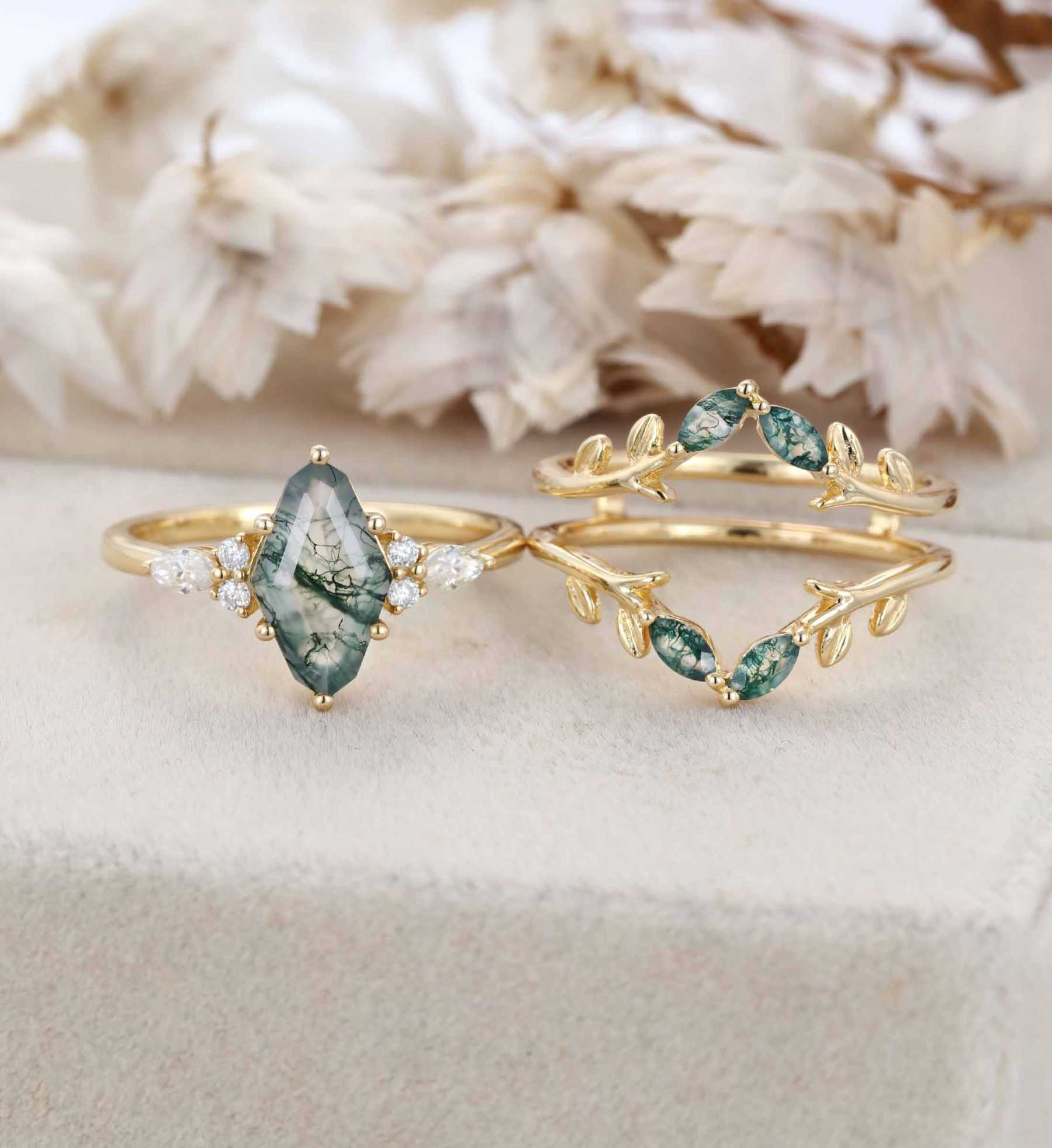 Moss Agate Engagement Ring Set Vintage Yellow Gold Unique Hexagon Shape Engagement Ring Diamond Wedding Ring Bridal Anniversary Ring Gift Women