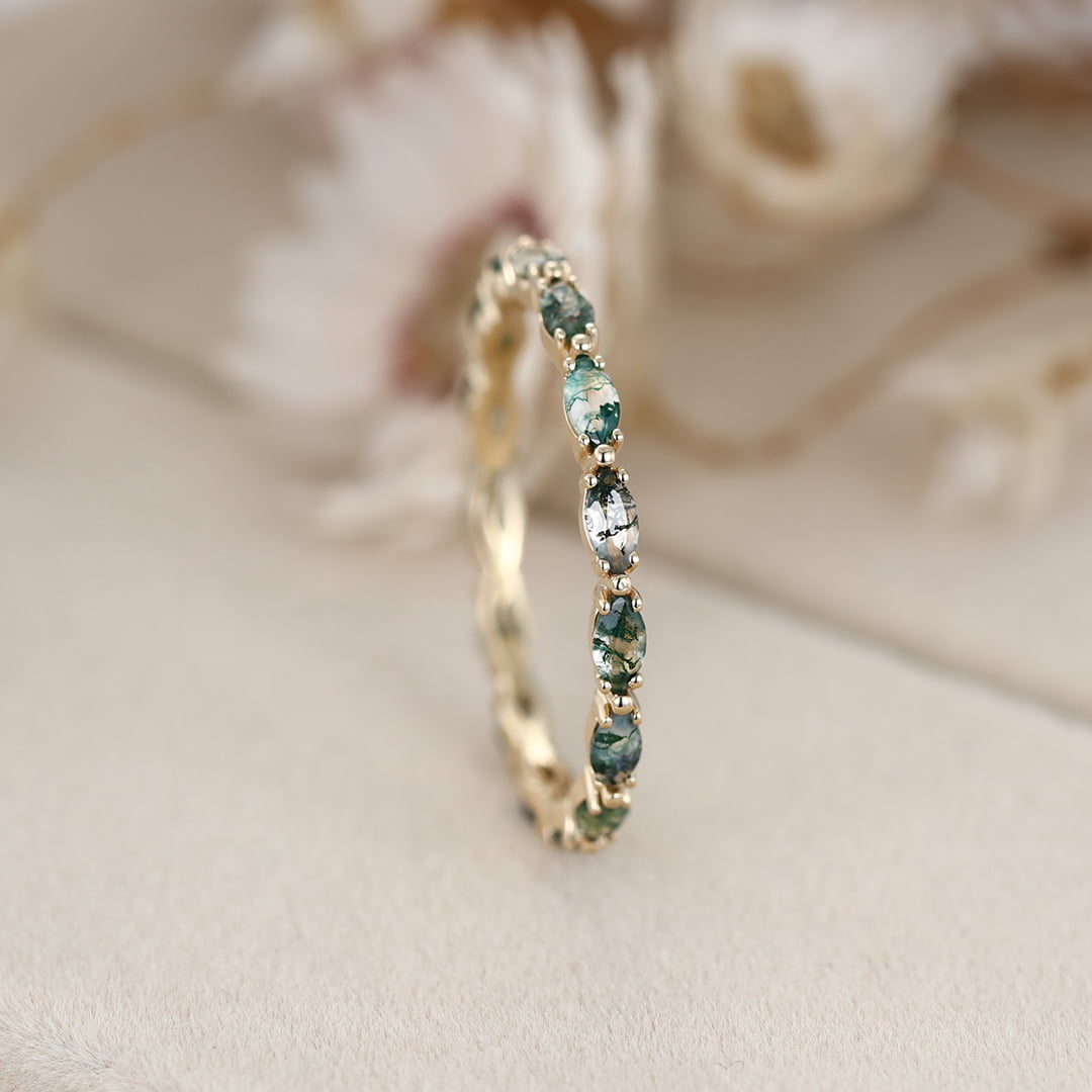 Natura Moss Agate Stacking Wedding Band In 14K Yellow Gold