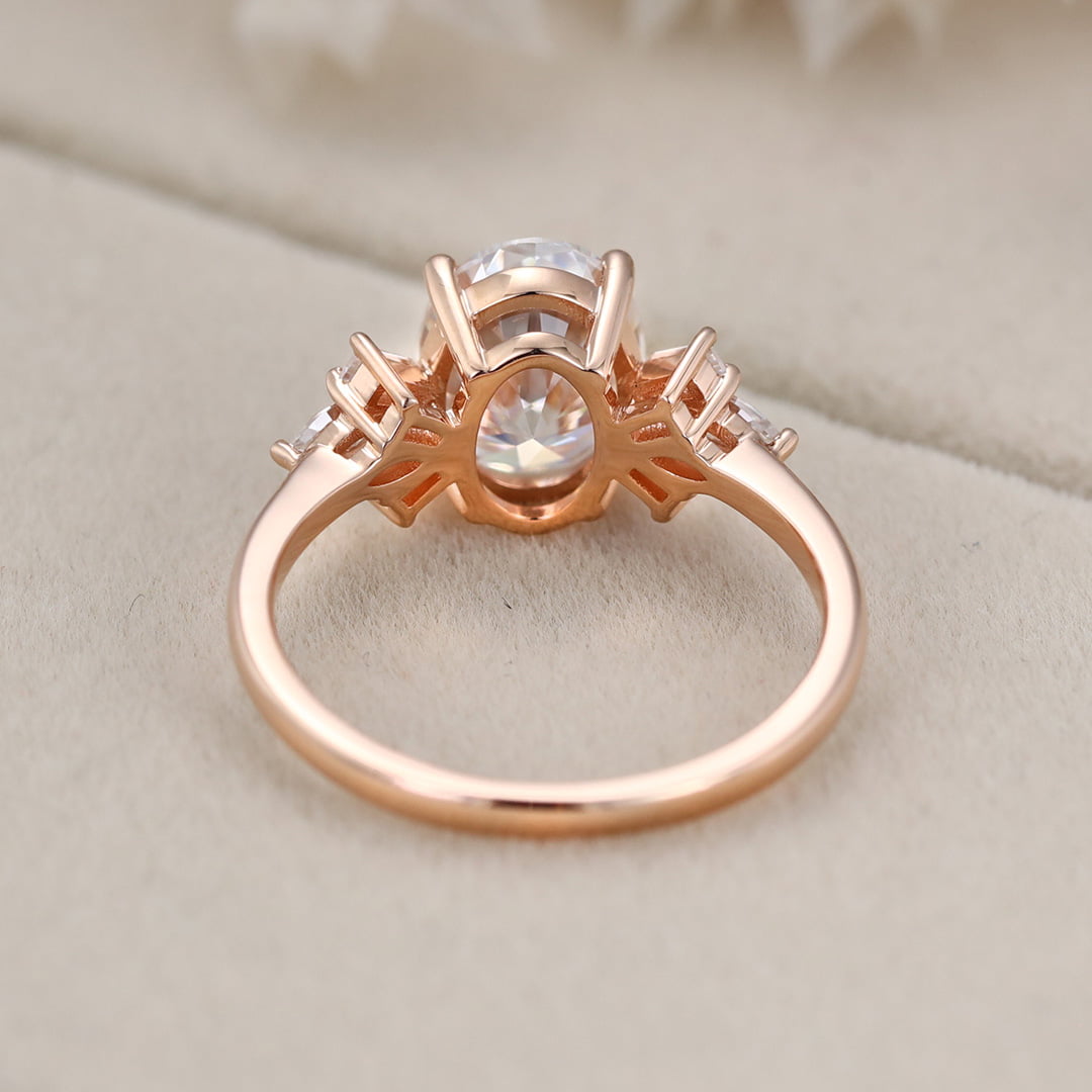 2 Carat Oval Moissanite Side Stones Engagement Ring In 14K Rose Gold