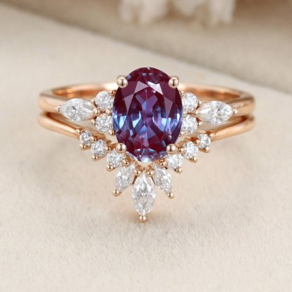 Oval Shaped Alexandrite Engagement Ring Set Vintage Rose Gold Moissanite Marquise ring Art Deco Wedding Set Bridal Anniversary promise ring