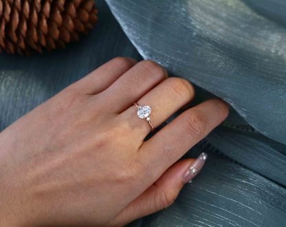 1.5 Carat Oval Cut Moissanite Cluster Twist Bridal Ring for Women Rose Gold