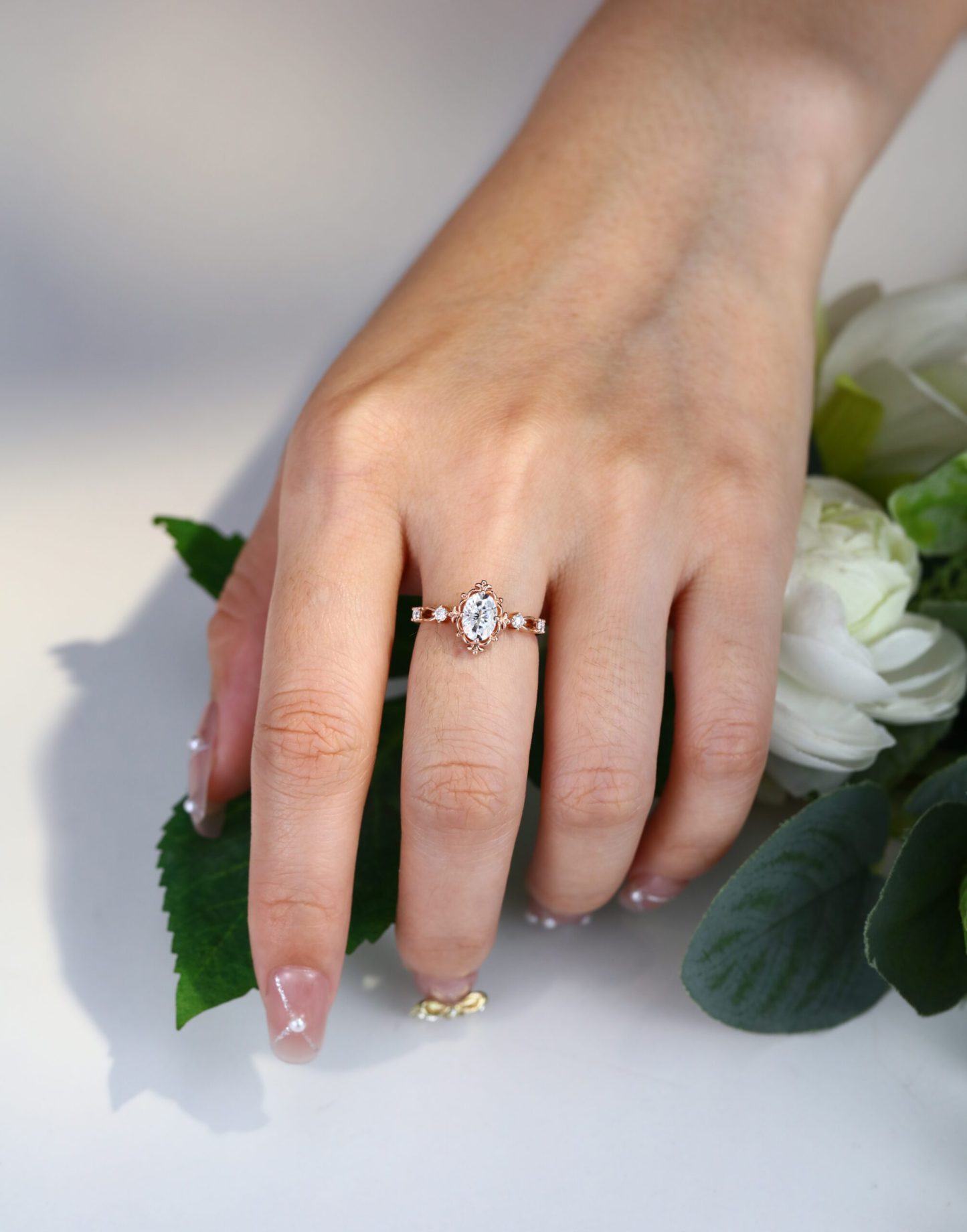 Art deco Vintage 1 Carat Oval Cut Moissanite Engagement Ring In 14K Rose Gold