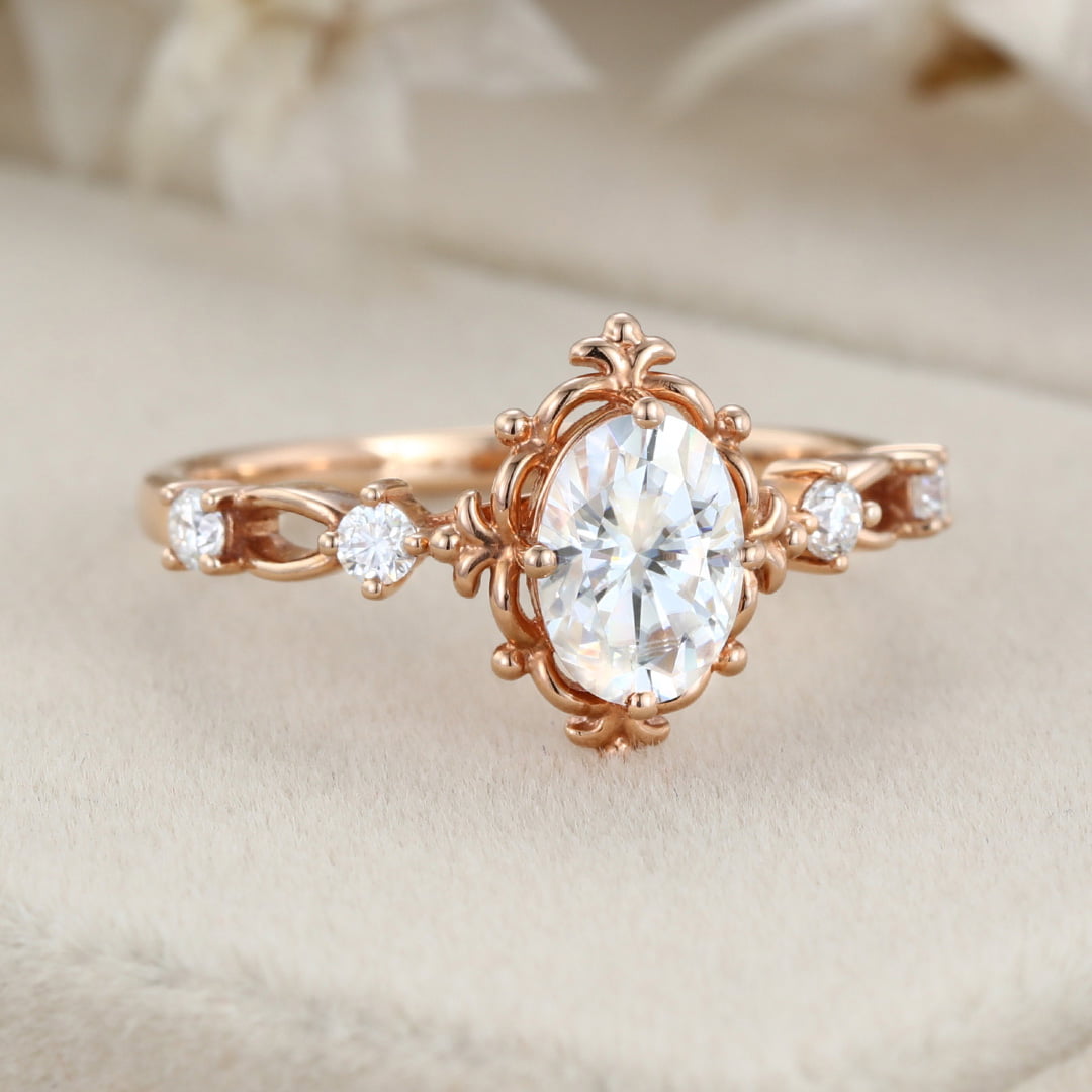 Art deco Vintage 1 Carat Oval Cut Moissanite Engagement Ring In 14K Rose Gold