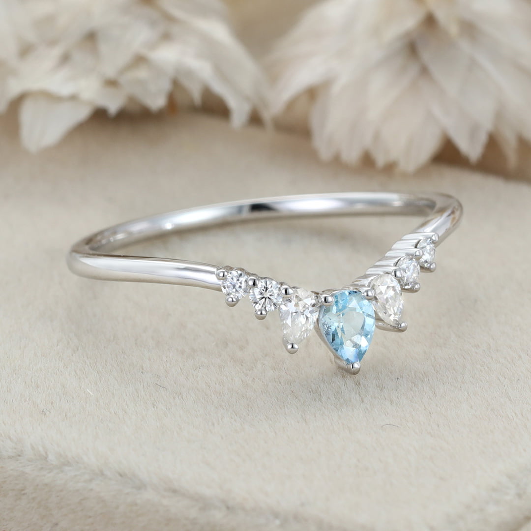 Pear Shape Aquamarine and Lab-Grown Diamond Curved Wedding Band