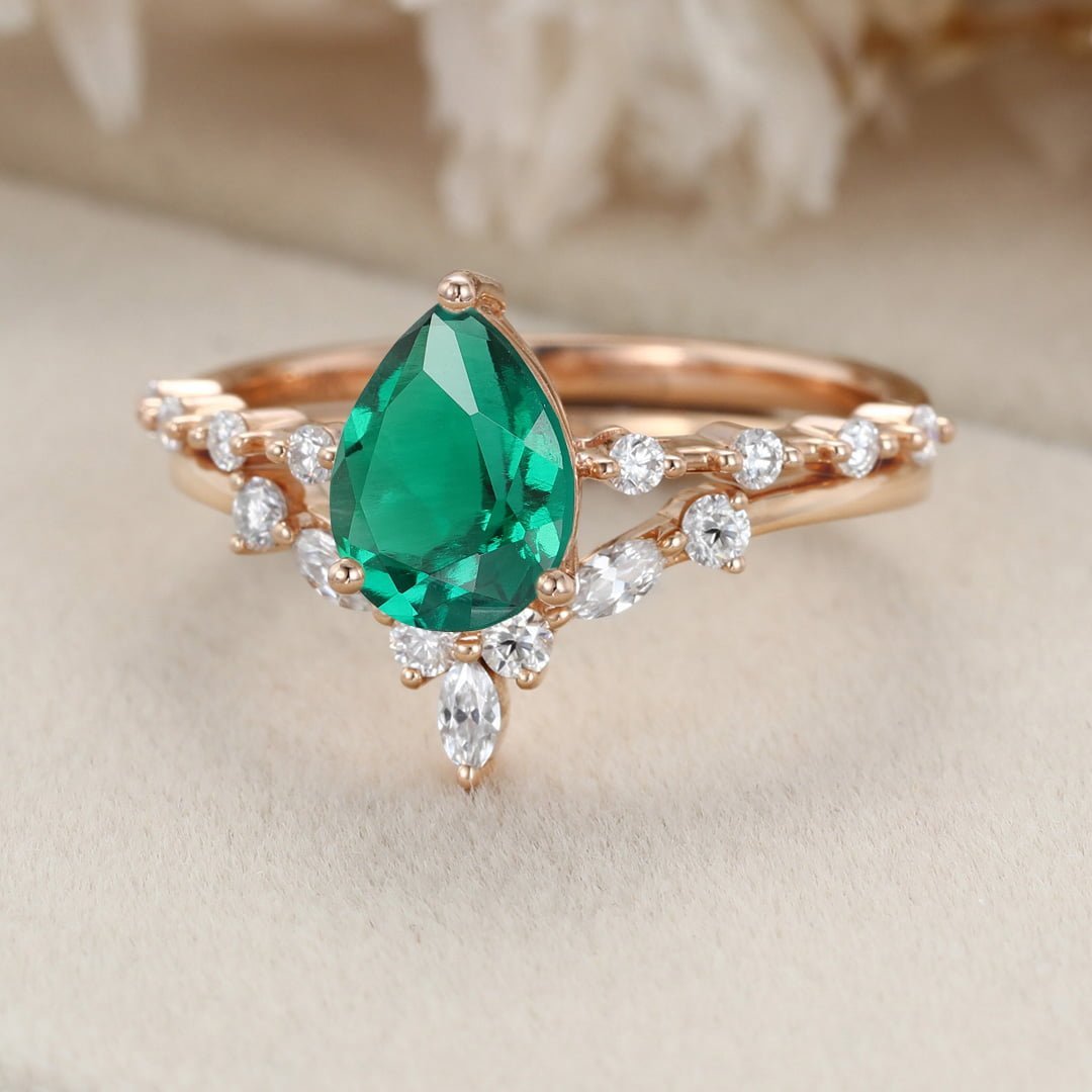 Pear shaped Lab Emerald engagement ring set Rose gold moissanite engagement ring vintage marquise cluster diamond ring Bridal set Promise Anniversary