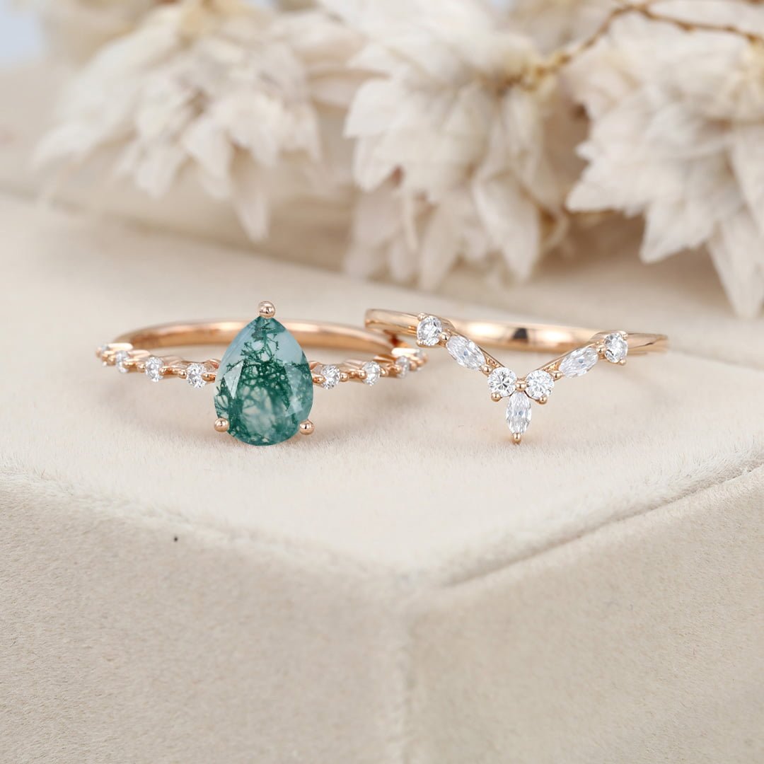 Pear shaped Moss Agaet engagement ring set Rose gold moissanite engagement ring art deco diamond ring curved wedding band Bridal Anniversary gift