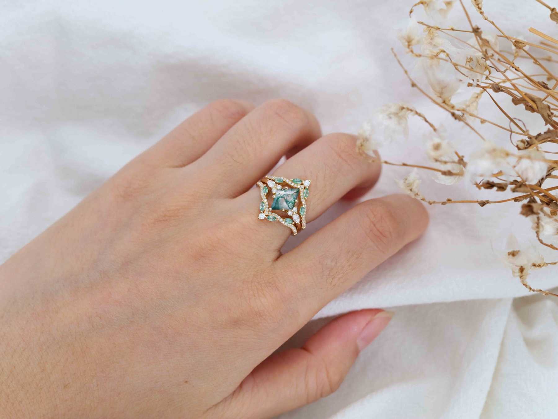 Rhombus Shaped Moss Agate Engagement Ring Set Vintage 14K Solid Gold Marquise Moss Agate engagement set Enhancer wedding ring set Anniversary gift