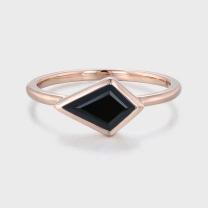 Rose Gold Black Onyx Engagement Ring Art Deco Minimalist Bezel Ring Kite Cut Gemstone East West Ring Simple Wedding Ring
