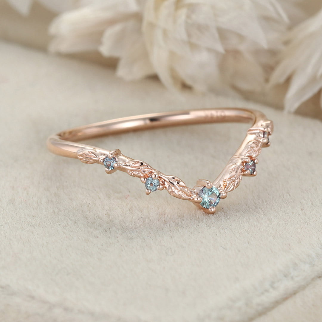 Round Curved Alexandrite Wedding Band, 14K Rose Gold, Stacking - Technical View