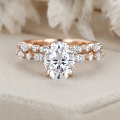 Unique 2ct Oval Moissanite Engagement Ring Set Vintage Marquise Wedding Ring Rose gold Engagement Ring Bridal set Promise Gift Anniversary