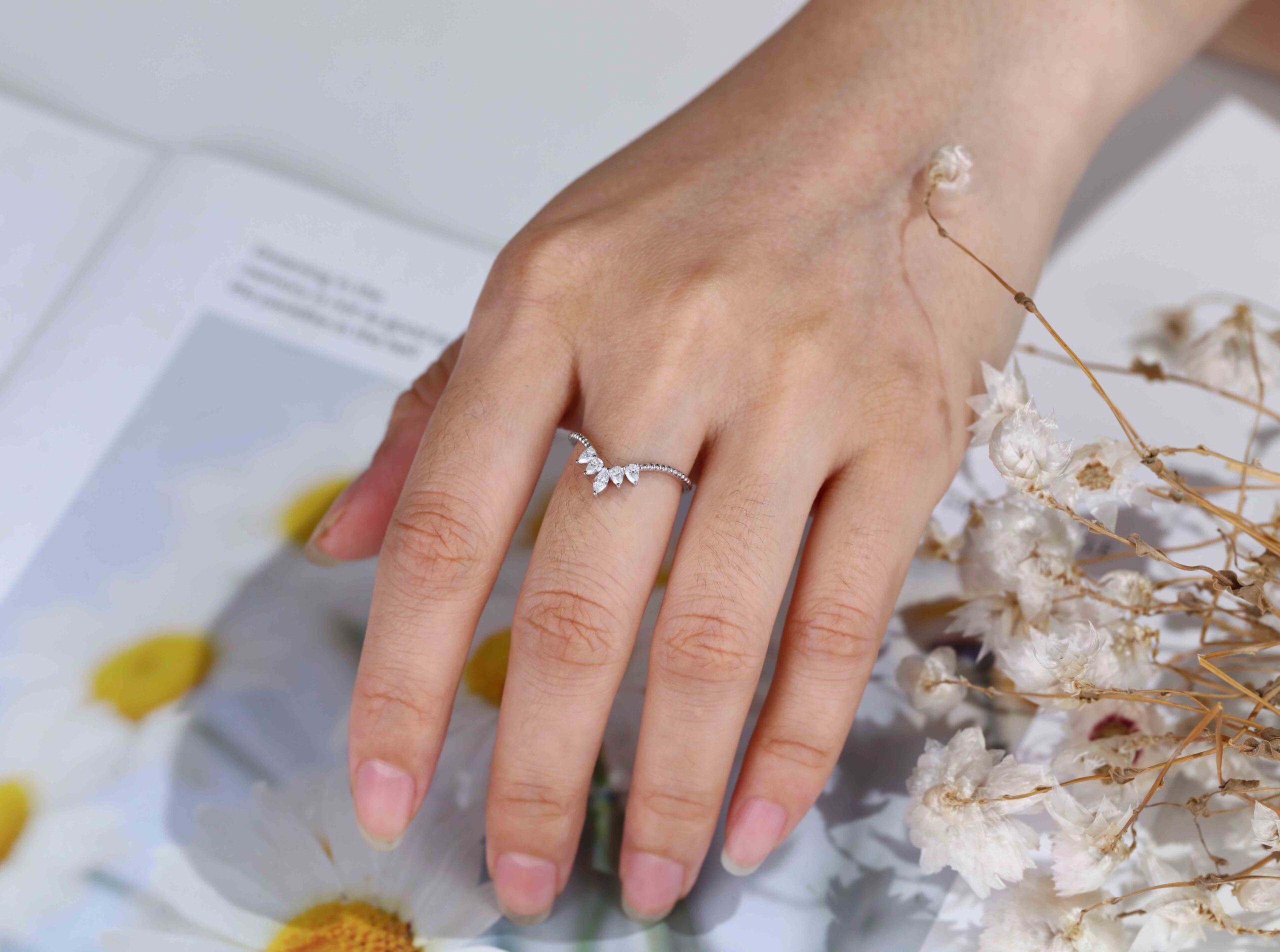 Unique Curved Wedding Ring Wedding Band 14K White Gold Moissanite Wedding Band Matching Band Bridal Promise Anniversary Gift for her
