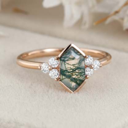 Unique Hexagon Cut Natural Moss Agate Ring Vintage 14K Rose Gold Gemstone Engagement Ring For Women Moissanite Cluster Art Deco Ring Gift