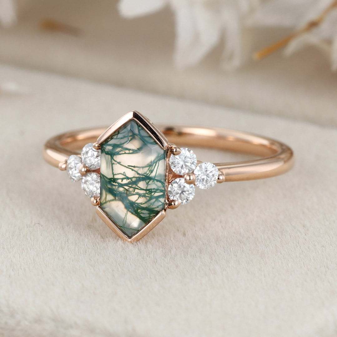Unique Hexagon Cut Natural Moss Agate Ring Vintage 14K Rose Gold Gemstone Engagement Ring For Women Moissanite Cluster Art Deco Ring Gift