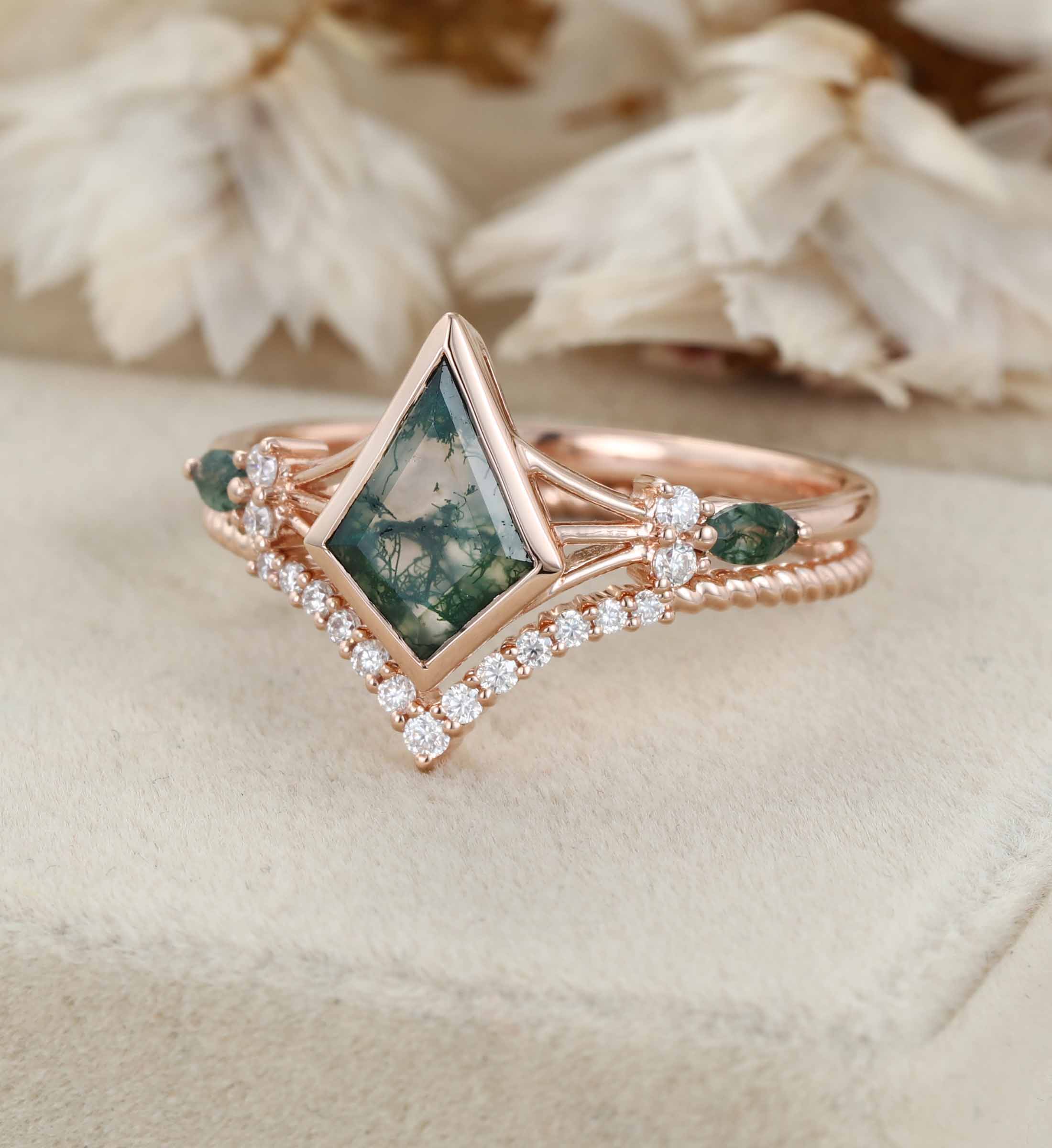 Unique Kite Cut Green Moss Agate Engagement Ring Set 14k Rose Gold Moissanite Wedding Ring Set Gift