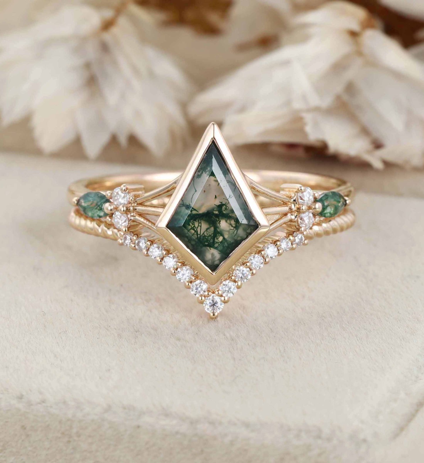 Unique Kite Cut Green Moss Agate Engagement Ring Set 14k Rose Gold Moissanite Wedding Ring Set Gift