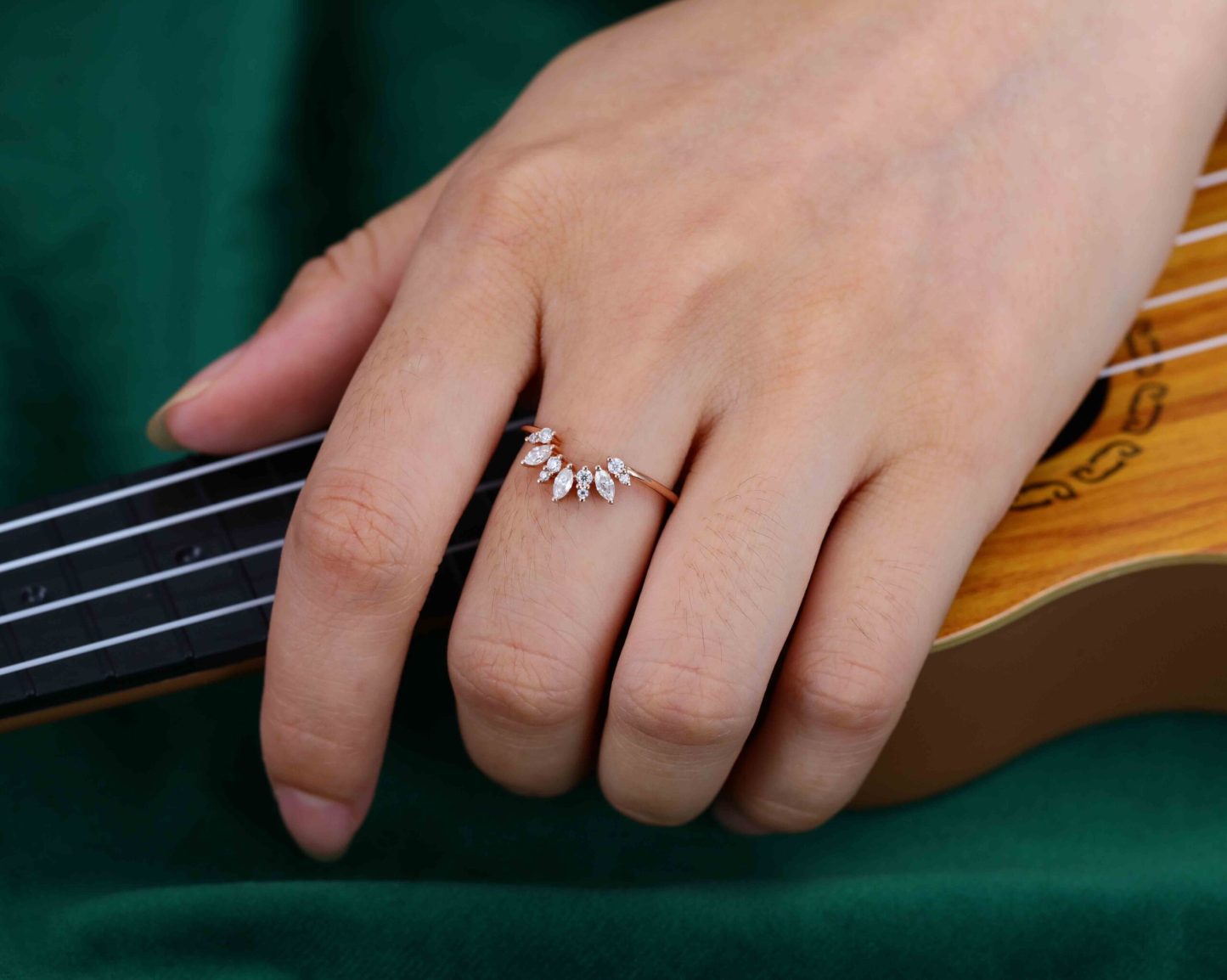Vintage 14K Rose Gold Diamond Band Bridal Ring Marquise Unique Curved Wedding Ring