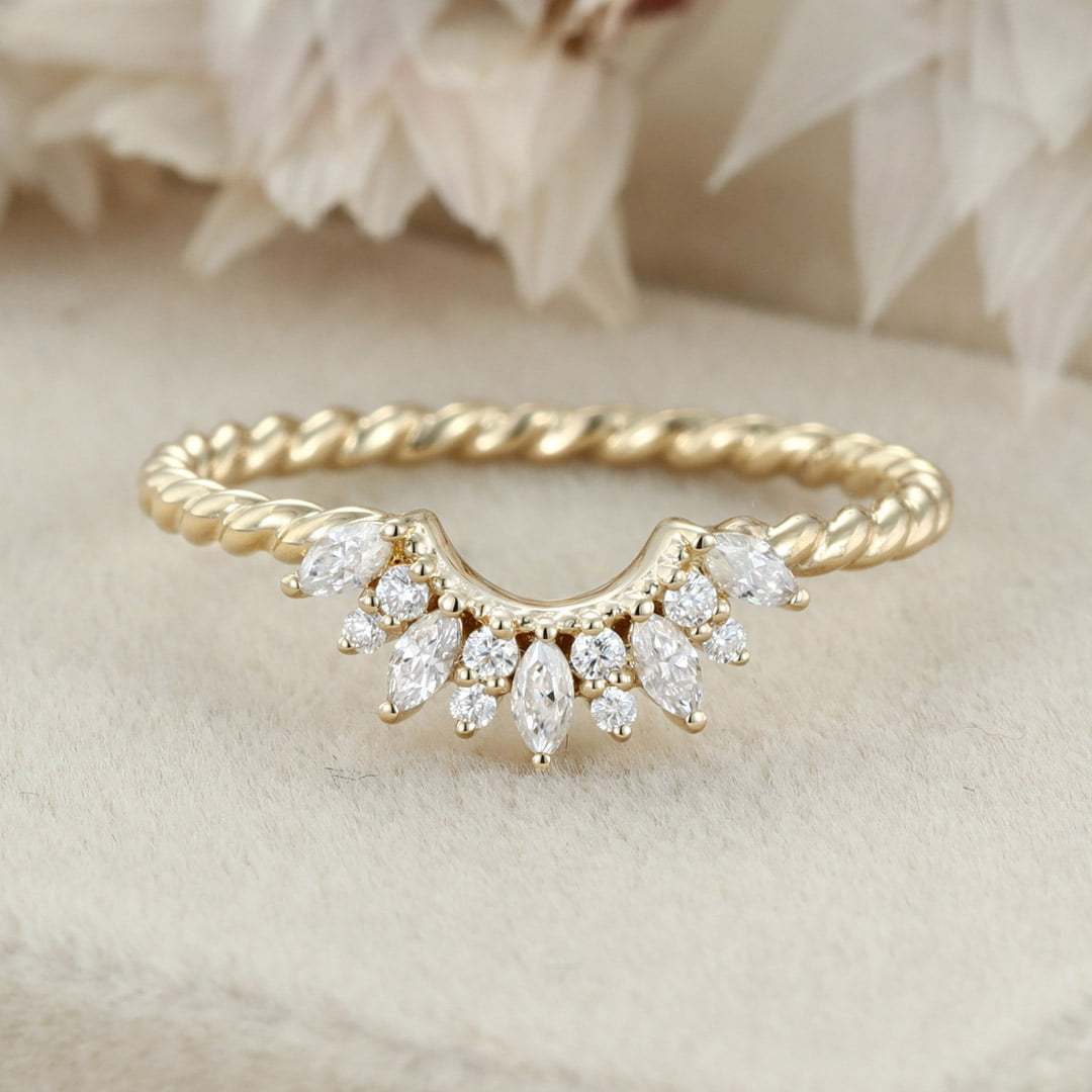 Vintage 14K Solid Gold Moissanite Wedding Band Rose Gold Diamond Curved Twist Wedding Ring Anniversary Gift