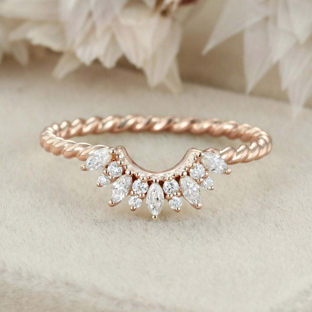 Vintage 14K Solid Gold Moissanite Wedding Band Rose Gold Diamond Curved Twist Wedding Ring Anniversary Gift