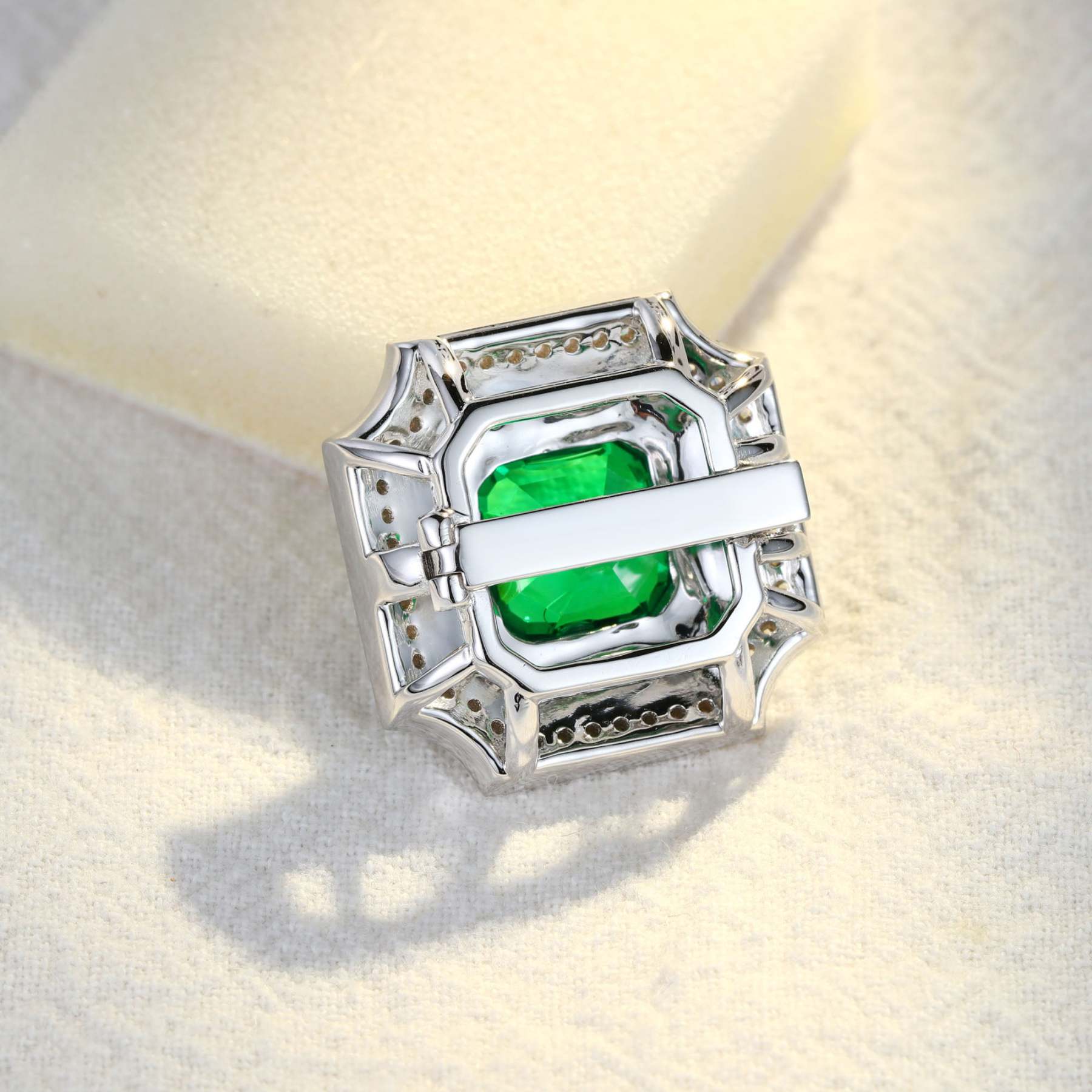 Vintage Emerald Brooch Octagon Shape Enameled Pedant Pins 14K White Gold Multi Halo Beautiful Brooch