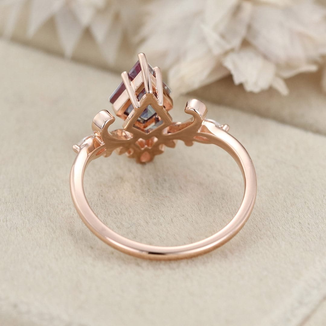 Vintage Kite Cut Alexandrite Engagement Ring Rose Gold Leaf Vine Marquise Cut Diamond Moissanite Ring Unique Bridal Wedding Ring For Women