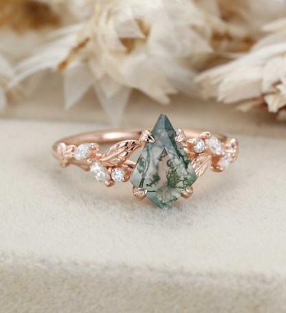 Vintage Kite Cut Moss Agate Engagement Ring Art Deco Leaf Promise Ring Nature Inspired Rose Gold Cluster Ring Unique Anniversary Gifts
