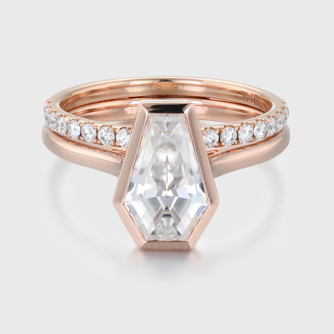 Vintage Moissanite Bridal Set Hidden Halo Coffin Cut 1.8CT Moissanite Ring Multi-Stone Matching Rings Diamond Wedding Ring Rose Gold Ring