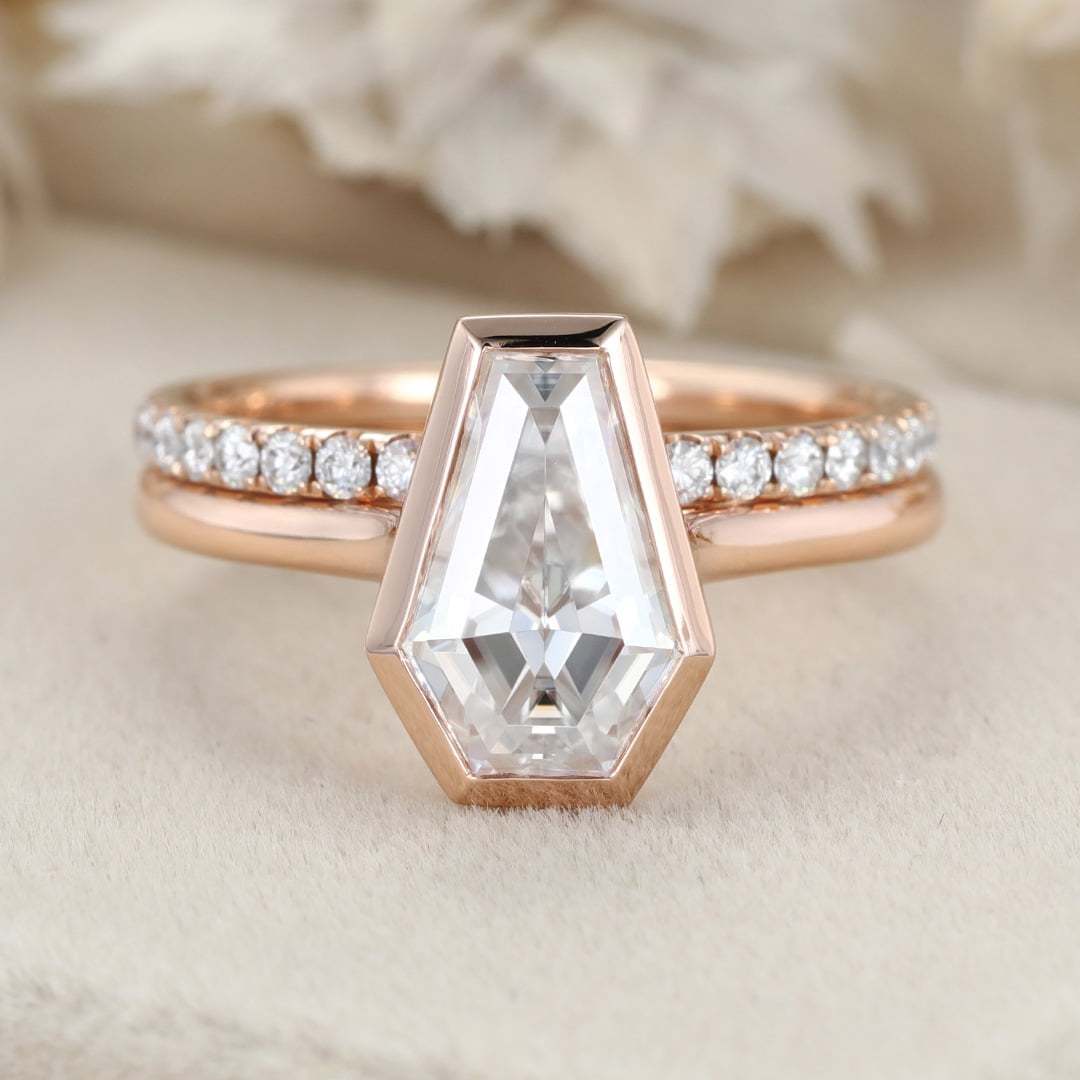 Vintage Moissanite Bridal Set Hidden Halo Coffin Cut 1.8CT Moissanite Ring Multi-Stone Matching Rings Diamond Wedding Ring Rose Gold Ring