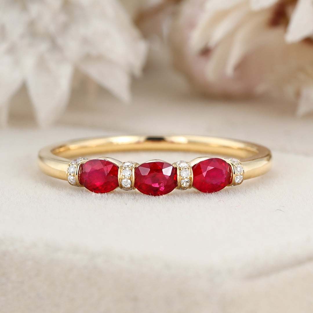 Vintage Ruby Wedding Band Oval cut yellow gold retro wedding ring Unique Stacking ring matching band Art Deco Anniversary band gift