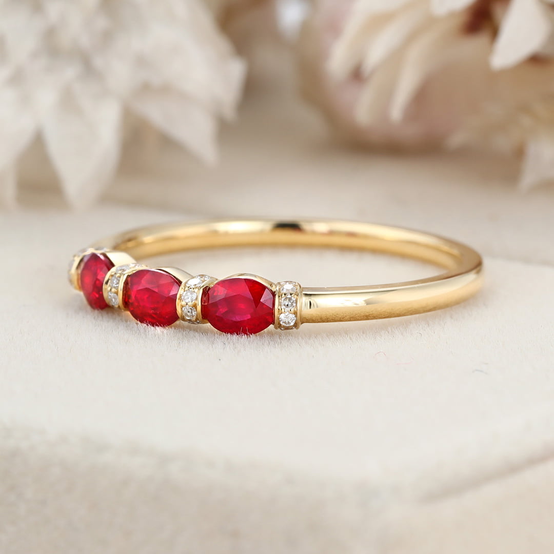 Vintage Ruby Wedding Band Oval cut yellow gold retro wedding ring Unique Stacking ring matching band Art Deco Anniversary band gift